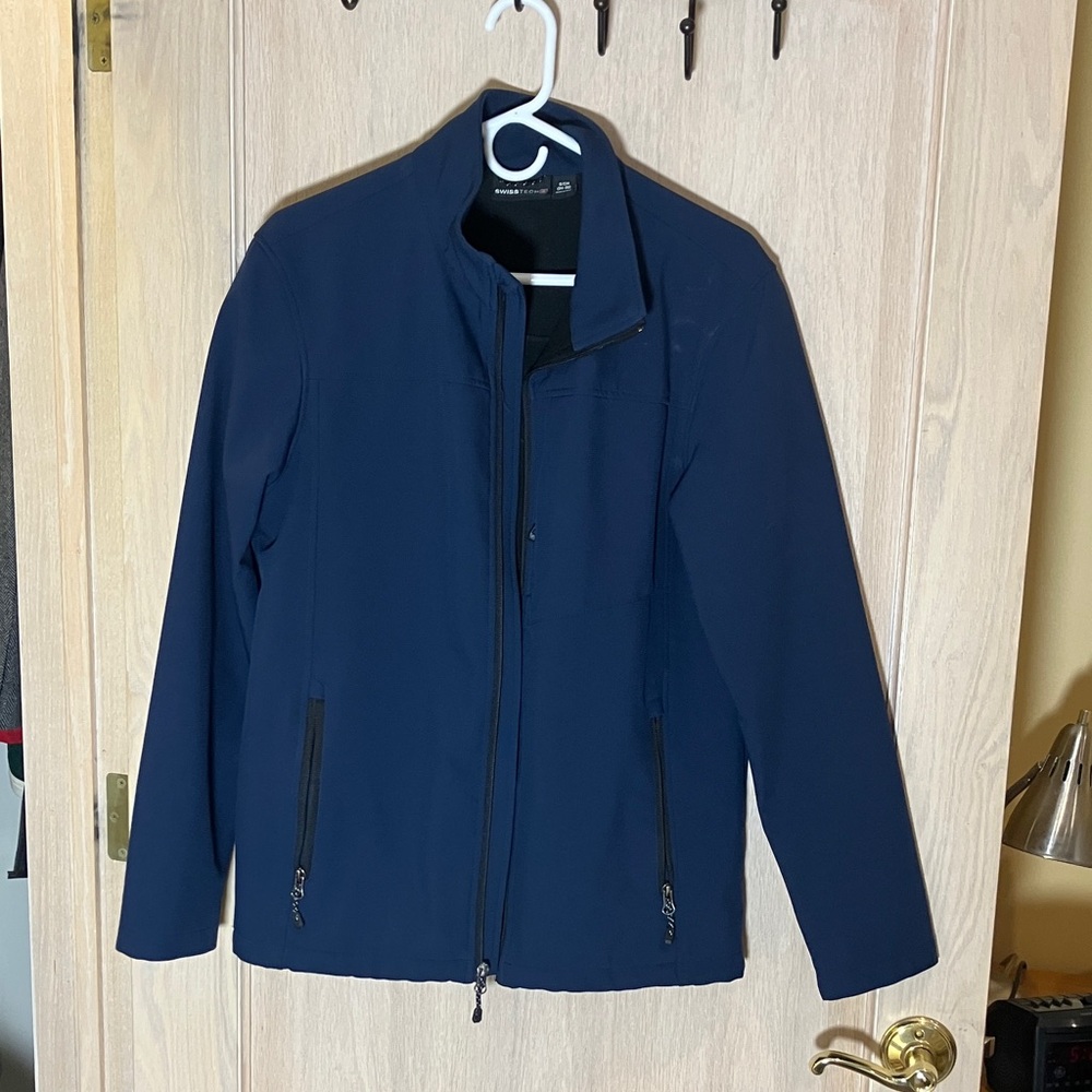 Swiss Tech Men's Blue Windbreaker